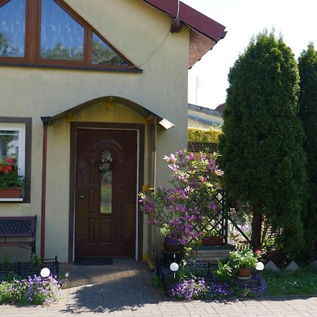 Dom We Fromborku Villa Kültér fotó