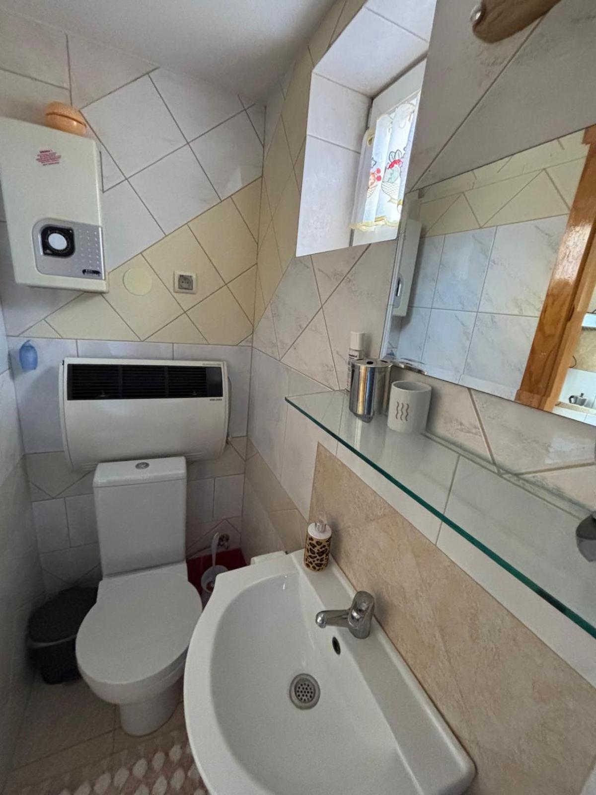 Dom We Fromborku Villa Kültér fotó